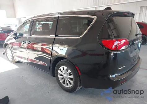 2018 Chrysler Pacifica Lx z USA, uszkodzony, nr VIN 2C4RC1CG2JR351416